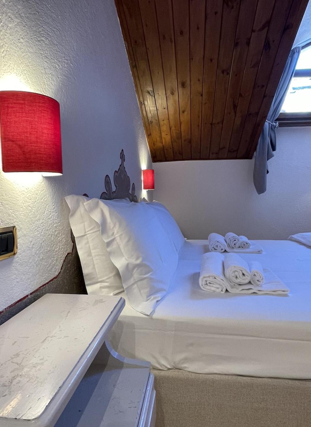 Hotel Ristorante Il Principe Claviere Eksteriør bilde