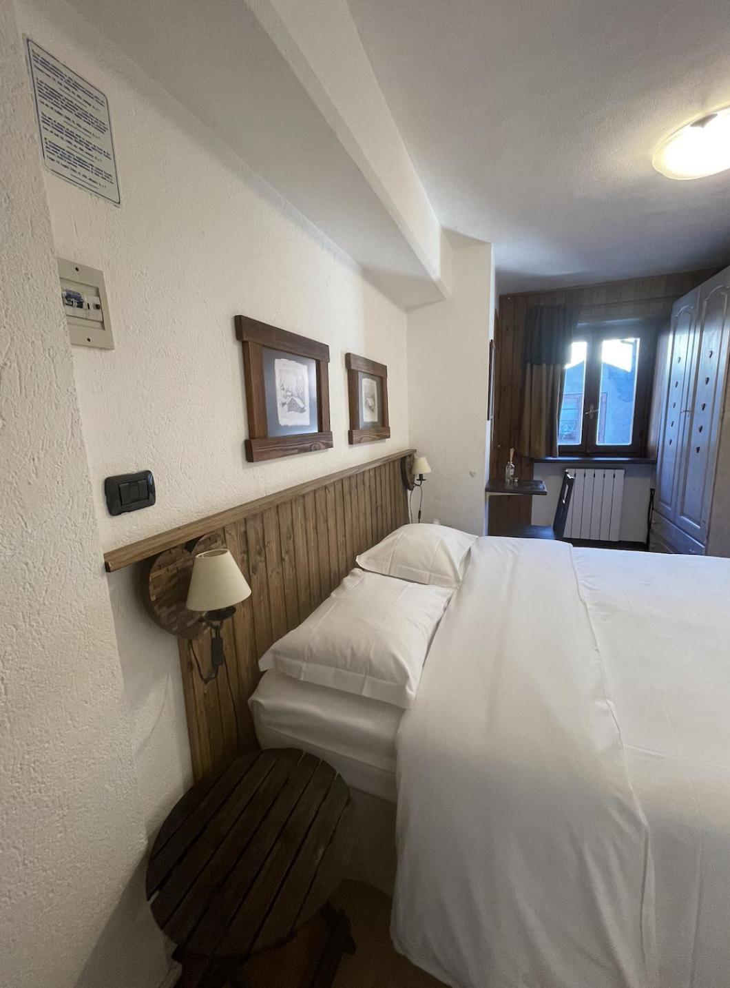 Hotel Ristorante Il Principe Claviere Eksteriør bilde